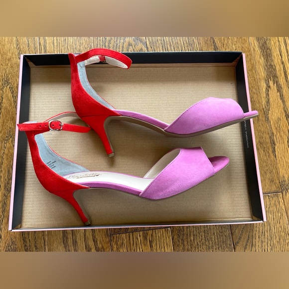 Seychelles Hazel Fuchsia and Red Suede Leather Ankle Strap Heels - Picture 5 of 12